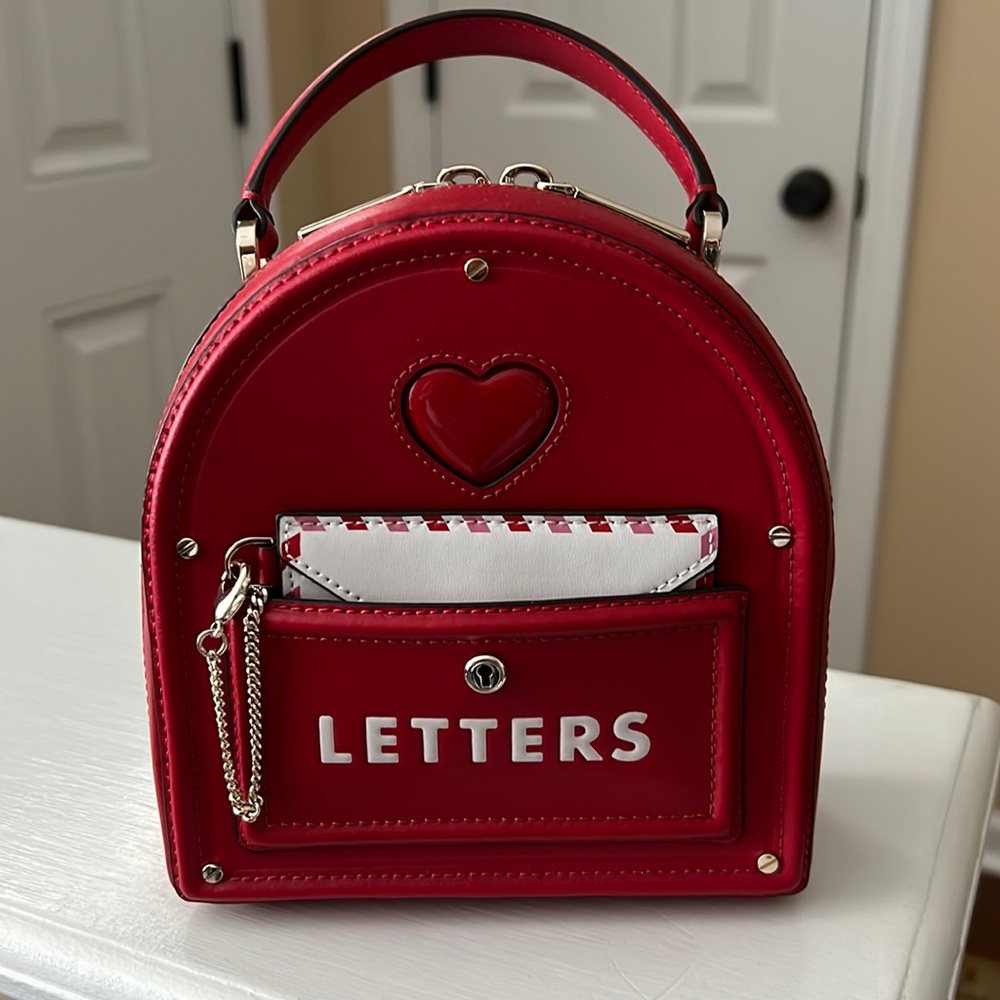 ♠️♥️kate spade Valentine’s Day mailbox purse